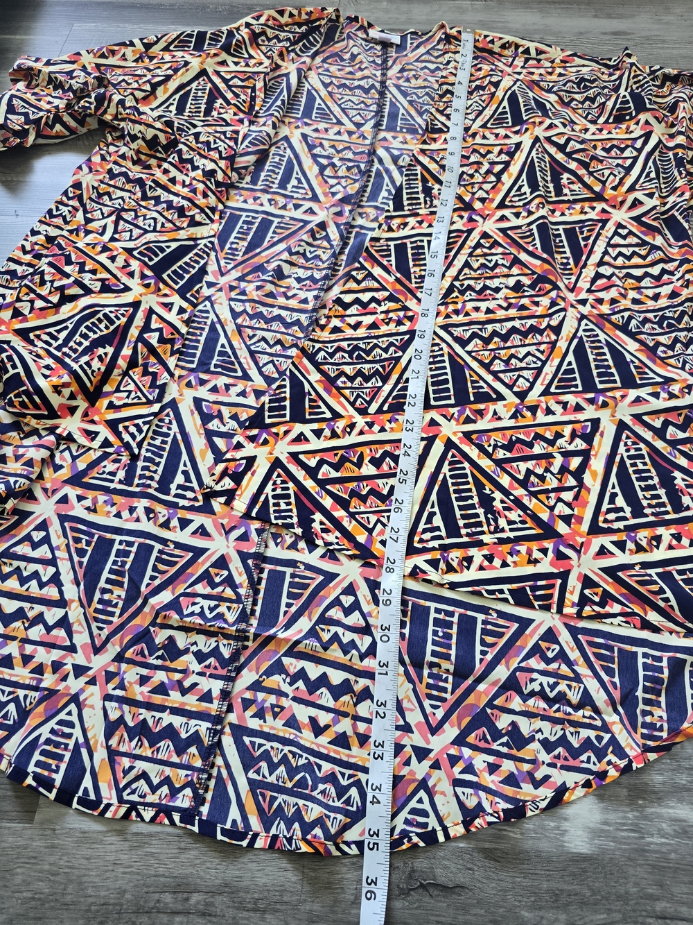 NWT Lularoe Lindsay Kimono Open Front Geometric Print M - Picture 4 of 10